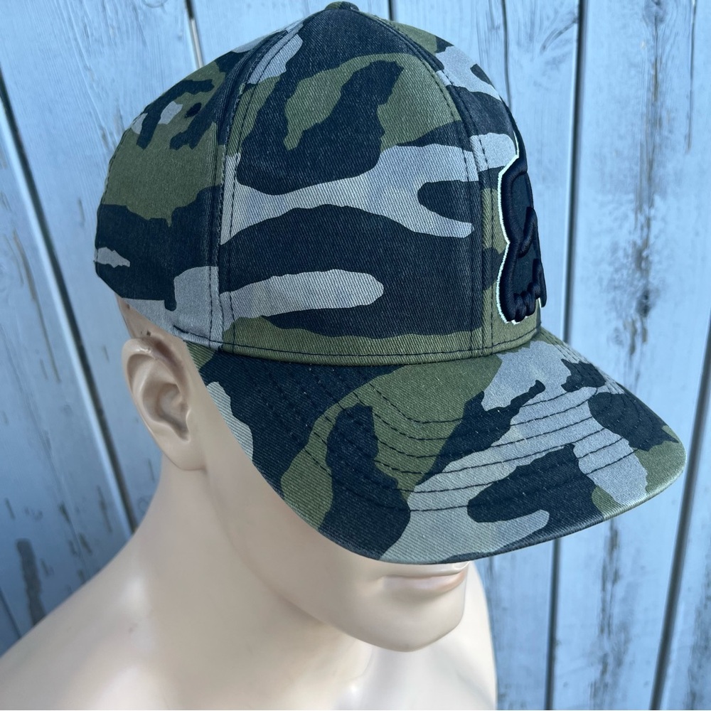 FOX Riding Co FlexFit Camo Hat - Picture 5 of 6